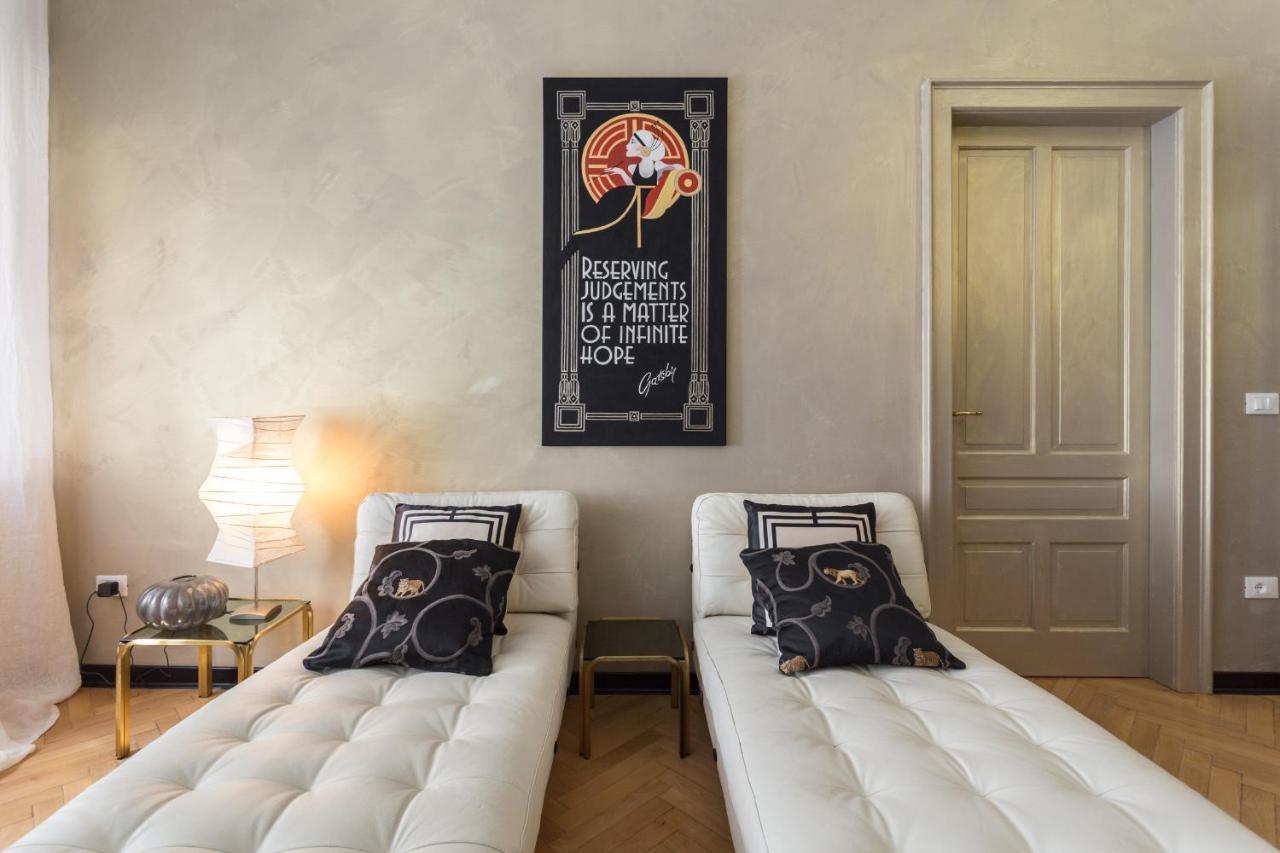 Ferienwohnung La Casa Di Gatsby Lusso In Pieno Centro Con Parcheggio Gorizia Exterior foto