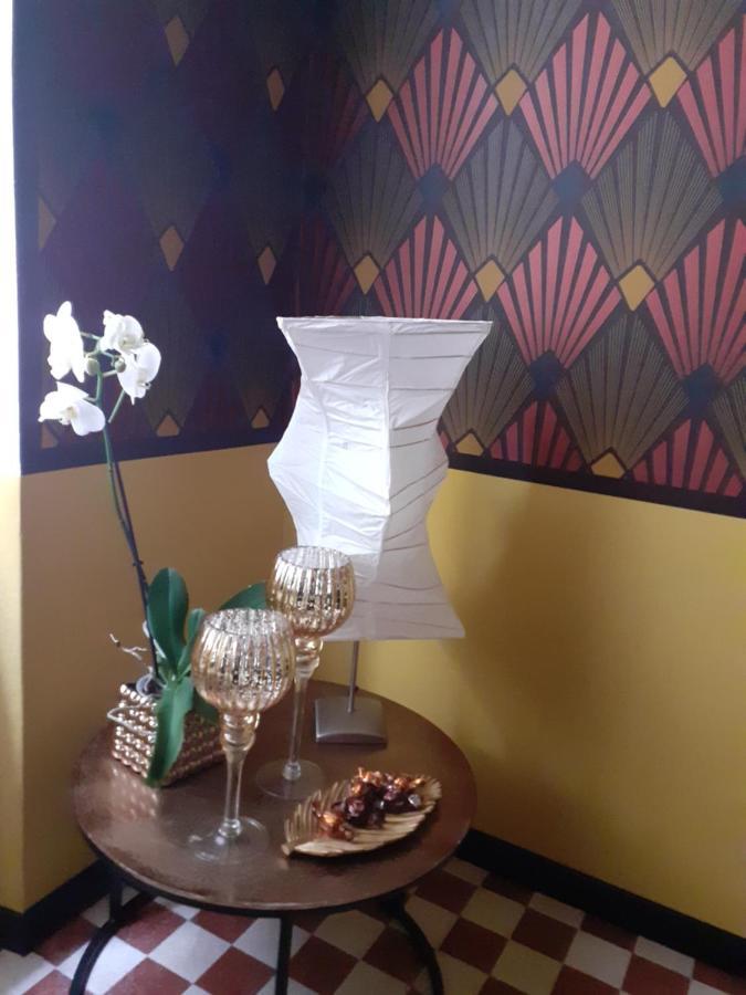 Ferienwohnung La Casa Di Gatsby Lusso In Pieno Centro Con Parcheggio Gorizia Exterior foto