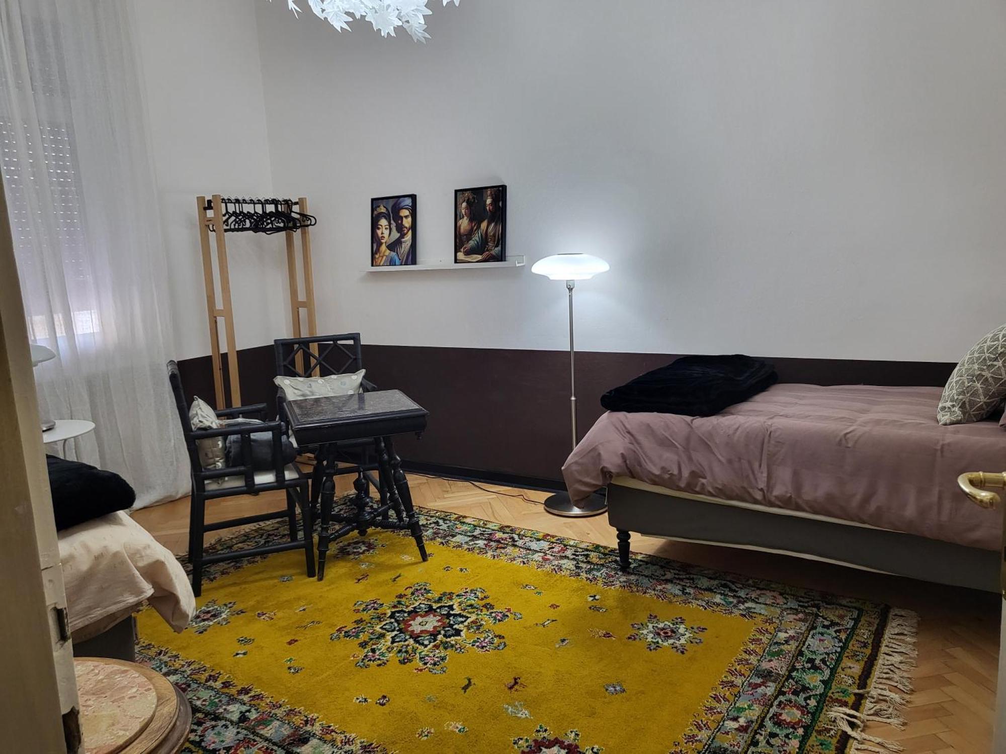Ferienwohnung La Casa Di Gatsby Lusso In Pieno Centro Con Parcheggio Gorizia Exterior foto